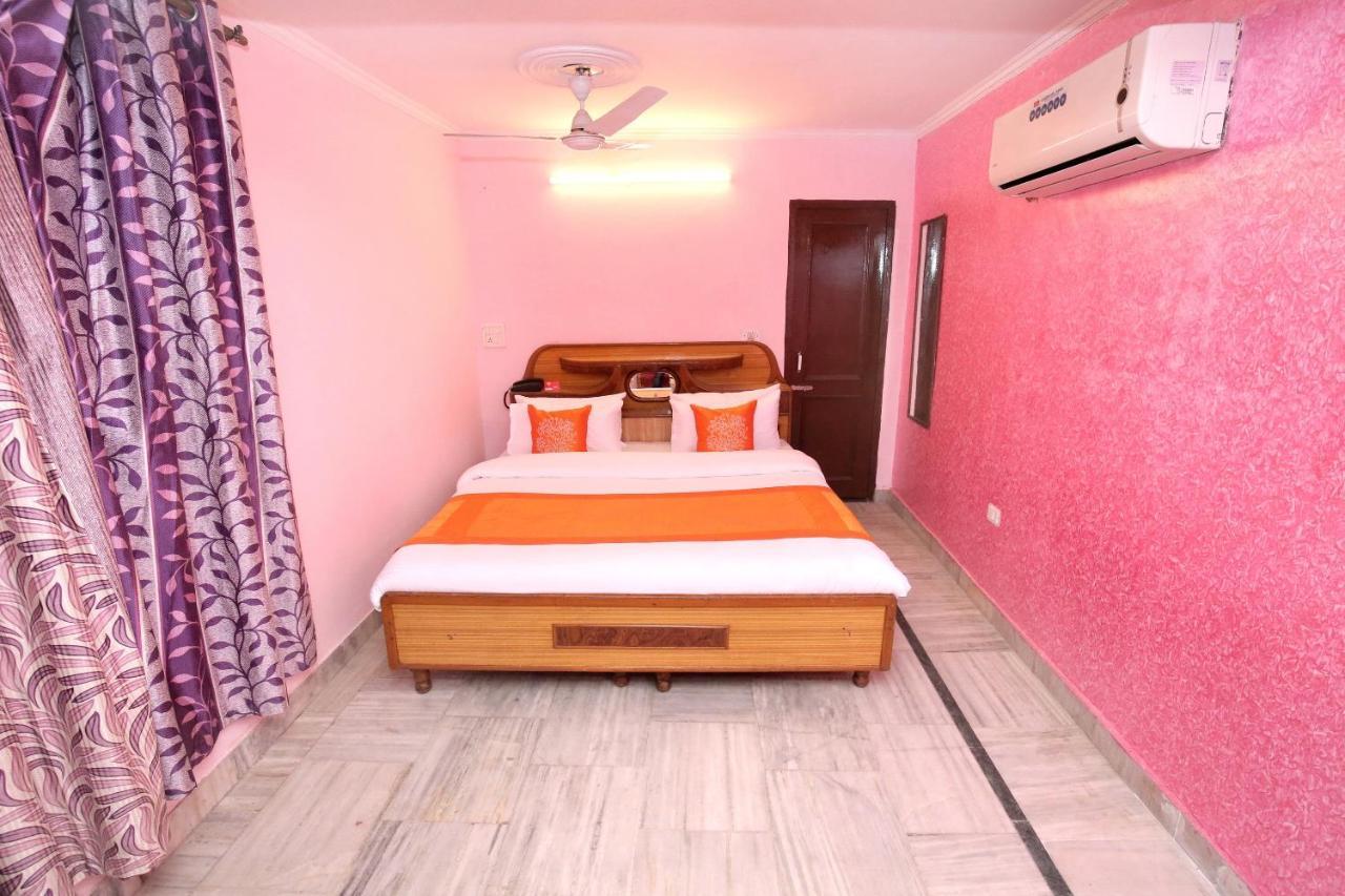 Super Hotel O Rajesh Palace Chandīgarh Exterior foto